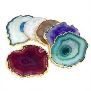 Top vente vert Agate pierre semi-précieuse caboteur plaqué or Table caboteur Figurine motif pour décorations de mariage cadeaux - Product Image 1