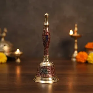Cloche à main en laiton Ghanti pour la prière hindoue, cloche de temple indienne, cloche de culte artisanale pour la maison et la salle de prière - Product Image 2