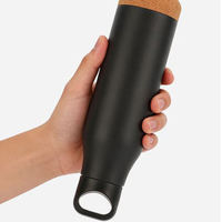 Bouteille d'eau réutilisable de 500 ml en gros, gobelet durable avec fond en liège, tasse isotherme à double paroi en acier inoxydable avec poignée