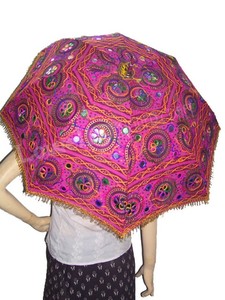 Sombrilla Pequeña de Tela Étnica, Diseño Tradicional Indio, Estilo Bohemio, Plegable, con Control Manual - Product Image 6