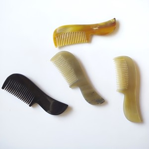 Ensemble peigne et brosse démêlants, accessoire de coiffure très vendu, vente en gros de peignes en corne naturelle - Product Image 3