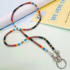 Chaîne de corps artisanale multicolore perlée pour femme, style bohème tribal, durable et confortable, pour clés, téléphone, carte d'identité, idéale pour anniversaire et fête - Product Image 6