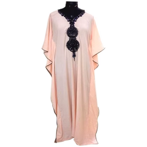 Nouveau design vêtements islamiques caftan femmes avec belle perle avant travail à la main en bambou écologique ou tissu de soie - Product Image 2