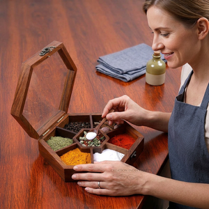 Conteneur de rangement pour épices indiennes en bois durable de qualité alimentaire, écologique, anti-fuite, lavable à la main, fait main, avec cuillère intégrée pour l'ail - Product Image 1