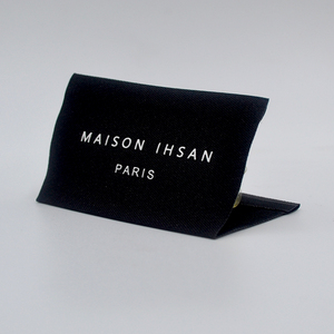 Étiquettes tissées personnalisées avec logo, patchs damassés de haute qualité pour vêtements - Product Image 5