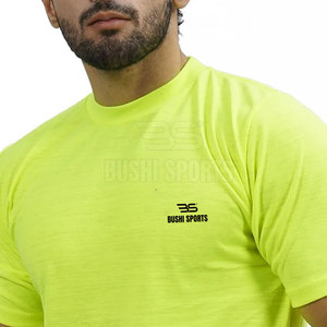 T-shirt de sport de haute qualité, respirant et léger, offrant une performance flexible. - Product Image 5