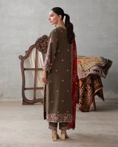 ชุดเดรสลำลองคุณภาพพรีเมียมสำหรับผู้หญิงชาวปากีสถานและอินเดีย คอลเลคชั่นใหม่ปี 2026 ชุดซัลวาร์ คามีซ ผ้าลอน ODM 2007 - Product Image 3