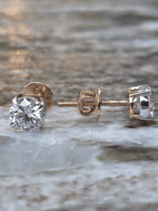 Pendientes Redondos de Diamantes Cultivados en Laboratorio de 1.45 Ct, Diseño de Perno de Oro, Engaste de Cuatro Puntas, Joyería Fina Clásica para Mujer - Product Image 3