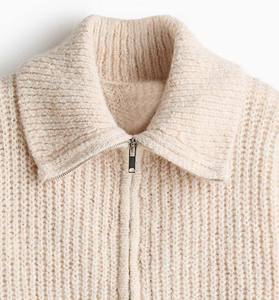 Pull en maille respirant à col en V ajouré pour femme, style crochet, tendance, sexy, pour le printemps - Product Image 3