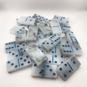 Jeu de dominos en résine, artisanat artistique, coffret cadeau, forme personnalisée, motif marbre blanc, occasion spéciale, objet de collection, jeu de puzzle en résine - Product Image 3