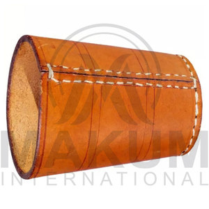 MAKUM INTERNATIONAL Best Selling Custom Handmade Luxury Square Leather <b>Dice</b> Cup Custom Logo Durable High Quality for Party - Product Image 5