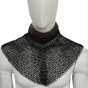 Collier de chaîne médiévale en acier doux, armure de chevalier à anneaux rivetés plats pour costume de reconstitution historique, fabricant en gros - Product Image 1