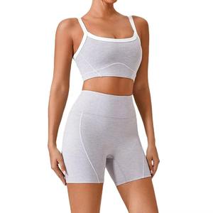 Conjunto de leggings y sujetador deportivo suave para mujer, con diseño cruzado, de compresión, para gimnasio, a prueba de golpes, conjunto de dos piezas. - Product Image 6