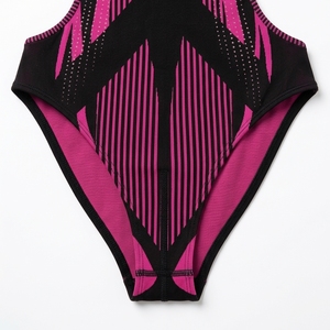 Combinaison une pièce tricotée à séchage rapide pour femme, sans manches, imprimé géométrique, découpes latérales, maillot de bain printemps, coupe ajustée, fournisseur - Product Image 6