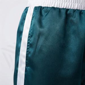 กางเกงขาสั้นหลากสีสำหรับผู้ชาย กางเกงฝึกซ้อมมวย รุ่นล่าสุด กางเกงต่อสู้มวยไทยผ้าระบายอากาศได้ดี ทนทาน - Product Image 5