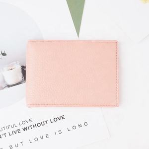 Portefeuille souple en cuir véritable de luxe polyvalent multicolore pour cartes d'identité, avec protection RFID et fermeture ouverte, pour femme - Product Image 6