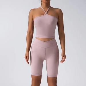 Ensemble de sport 2 pièces pour femme, nouveau, personnalisé, vente en gros, soutien-gorge de sport sexy à bretelles et short push-up, taille élastique unie, pour gym, yoga et fitness - Product Image 1