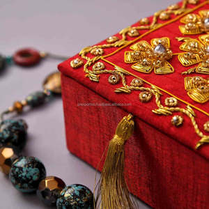 Caja de Regalo de Boda de Lujo, Resistente, de Cartón Zardozi, para Joyería, Organizador, con Cierre Magnético y Diseño Grabado - Product Image 3