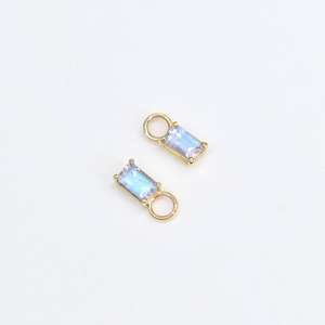 Boucles d'oreilles en argent sterling 925 plaqué or 14 carats avec pierre de lune arc-en-ciel taille émeraude, bijoux fins pour femmes - Product Image 4