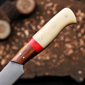 Cuchillo de Filetear Hecho a Mano de Acero Inoxidable con Funda de Cuero, Cuchillo de Pesca Personalizado de Alta Dureza y Extra Afilado - Product Image 5