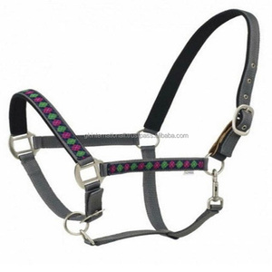 Caballo de nailon con cuello halter, personalizado, negro y azul marino, con cinta clásica de argyle, recubrimiento en la nariz, Corona y mejillas con acero inoxidable - Product Image 5