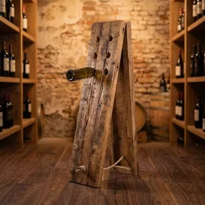 Porte-bouteilles en bois vintage, support de rangement rustique pour bar, présentoir de style farmhouse - Product Image 1