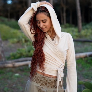 Blusa con Capucha de Algodón Estilo Festival, Manga Campana, Estilo Boho, Top de Verano para Atuendos de Verano y Festivales - Product Image 2