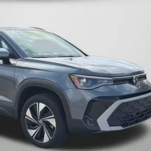 Volkswagen <span class=keywords><strong>Taos</strong></span> SE 2025 Seminuevo, SUV 4 Puertas con Tracción en las Cuatro Ruedas (1.5L 4 Cilindros Turbo 8A) - Product Image 1