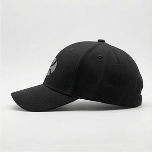 Gorra Negra con Logo Redondo, Gorras de Béisbol Clásicas, Ajuste para Mujer, Estética Atractiva, Unisex, Adaptable, de Algodón - Product Image 3