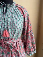 Robe longue décontractée pour femme en coton 100% écologique, imprimé floral, col halter, manches longues, à volants, poches, grande taille, avec pompons