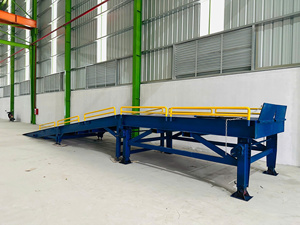 Rampes de chargement et de déchargement mobiles Naltako pour chariots élévateurs de 6 tonnes, rampes de chantier pour camions conteneurs, capacité de 6t - Product Image 4
