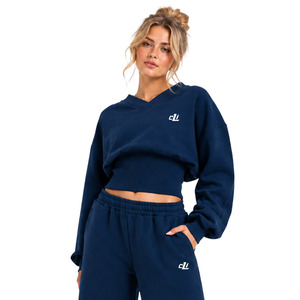 ชุดลำลองสไตล์ Athleisure สำหรับผู้หญิง เสื้อครอปคอวี กางเกงวอร์มขายาวผ้าฟลีซเนื้อหนาสั่งทำพิเศษ OEM สำหรับฤดูใบไม้ร่วงและฤดูหนาว - Product Image 4