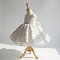 Robe de demoiselle d'honneur élégante en dentelle ivoire, style princesse, manches longues, longueur genou, chic, pour fête de la fête des pères, tenue de cérémonie pour tout-petits