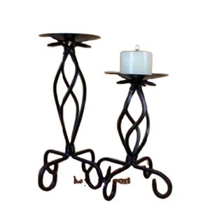 Bougeoir en métal décoratif de style unique le plus vendu nouveau design décoration de la maison prix de gros pour la décoration de support de table à manger - Product Image 1