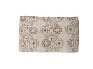 Tissu brodé marron et blanc à motifs floraux ajourés avec des spirales enroulées, matière haut de gamme pour robes – Vente chaude - Product Image 5