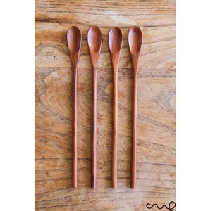 Cuillère de service en bois massif de qualité supérieure, à long manche, pour la cuisine et la salle à manger, résistante au lave-vaisselle, durable et écologique - Product Image 3