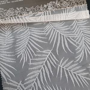 Tela de Encaje Elástica Ligera y Transpirable con Patrón de Hojas, 147 cm, Nylon y Spandex, Tejido de Punto por Urdimbre para Lencería, Ropa y Vestidos - Product Image 2