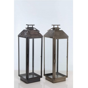 Lanterne à bougie en fer et en verre de forme personnalisée de couleur noire pour la décoration de la maison pour la fête de mariage Lot de 2 - Product Image 1