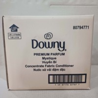 Adoucissant textile Downy Premium Parfum Mistique 1,35L Sachet Écologique Vente en Gros Parfum Floral Haute Efficacité Lessive
