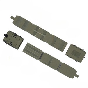 Bolsa Impermeable Verde Oxford con Correas Desmontables para Camping y Supervivencia, Hecha en Vietnam - Product Image 4