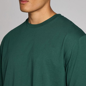 Proveedor Fabricante de Ropa Deportiva, Camiseta Personalizada de Alta Calidad con Hombros Caídos, Color Sólido, Diseño Personalizado, Poliéster y Elastano - Product Image 6