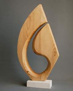 Centre de table en bois gravé au design tendance pour la décoration de table festive et les idées de style pour les fêtes et célébrations - Product Image 1