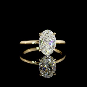 Bague de fiançailles solitaire minimaliste en or jaune 18 carats avec diamant de laboratoire ovale 2 carats certifié IGI, bijou raffiné, alliance classique pour demande en mariage - Product Image 1