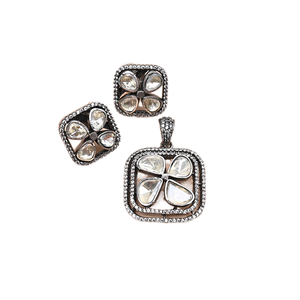 El mejor proveedor del mundo que vende pendientes y colgantes chapados en plata oxidada de calidad estándar con piedras de moissanita DE LA India - Product Image 1