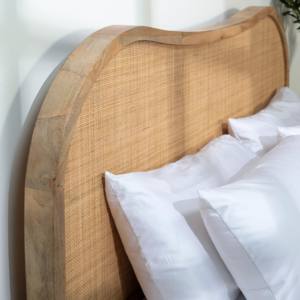 Lit en rotin et bois de manguier Vandana Solace Lunaris pour des intérieurs de chambre à coucher modernes et élégants et un confort optimal - Product Image 4