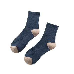 Chaussettes décontractées pour hommes à rayures jacquard d'hiver avec logo personnalisé OEM - Spandex/Polyester, séchage rapide et respirantes - Product Image 2
