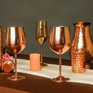 Verres à boire en cuivre avec un fini extérieur de qualité supérieure, gobelets en métal pour l'eau, les jus et les cocktails, durables, réutilisables, vaisselle de cuisine. - Product Image 1