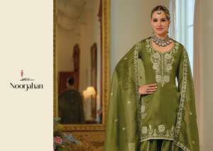 Nuevo Conjunto de Palazzo de Seda Chandniya Pura con Bordado Rico y Elaborado, Diseño Étnico, Kurta y Palazzo para Fiestas - Product Image 2