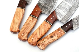Ensemble de couteaux de chef professionnels de style japonais en 5 pièces, fabriqués à la main en acier carbone, manche en bois durable, artisanat en acier multifonctionnel - Product Image 4