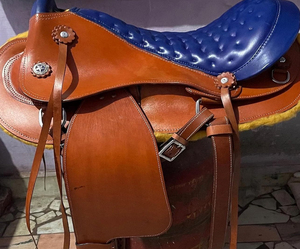 Selle d'équitation de qualité supérieure, fabriquée avec les meilleurs matériaux, cuir véritable, meilleure vente, selle western pour cheval 100% cuir véritable - Product Image 5